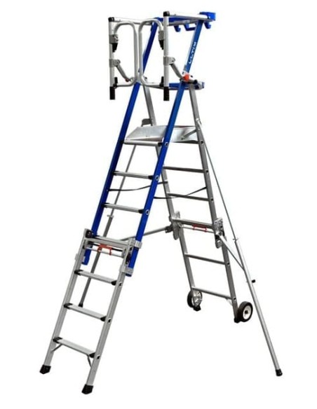 Plateforme de travail télescopique PYRTEL7 ULTIM dépliée